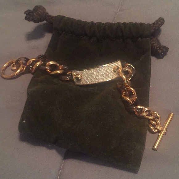 Bracelet - Picture 1 of 1